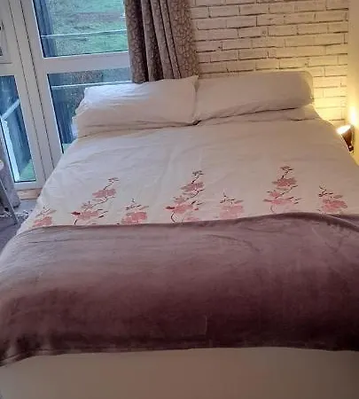 Annaswood & Tours 4*