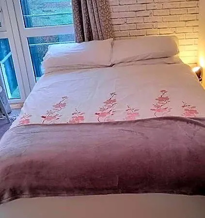 Bed & Breakfast Annaswood & Tours