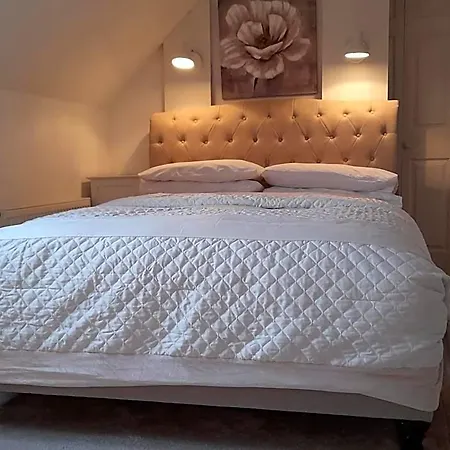 Bed & Breakfast Annaswood & Tours