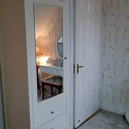 Bed & Breakfast Annaswood & Walking Tour Cahir