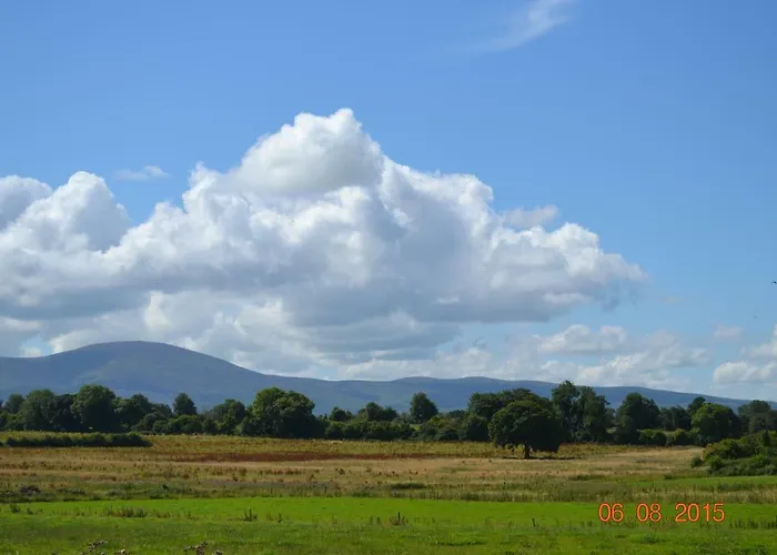 Bed & Breakfast Annaswood