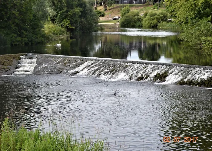 Annaswood Bed & Breakfast